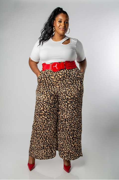 PLUS SIZE LEOPARD PRINT SATIN WIDE LEG PANTS MISCHUN