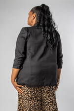 PLUS SIZE WOVEN COLLARED BLAZER-MISCHUN